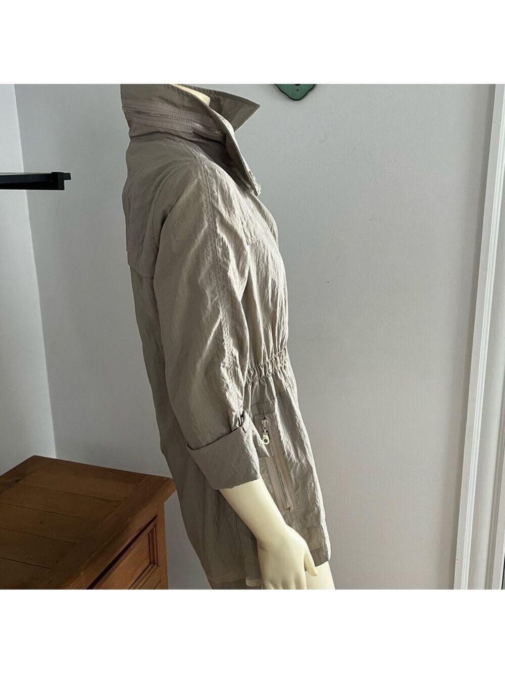 The Fillmore The Anorak Women’s Jacket Water Resistant Hooded Trench Stone XS - Picture 5 of 16